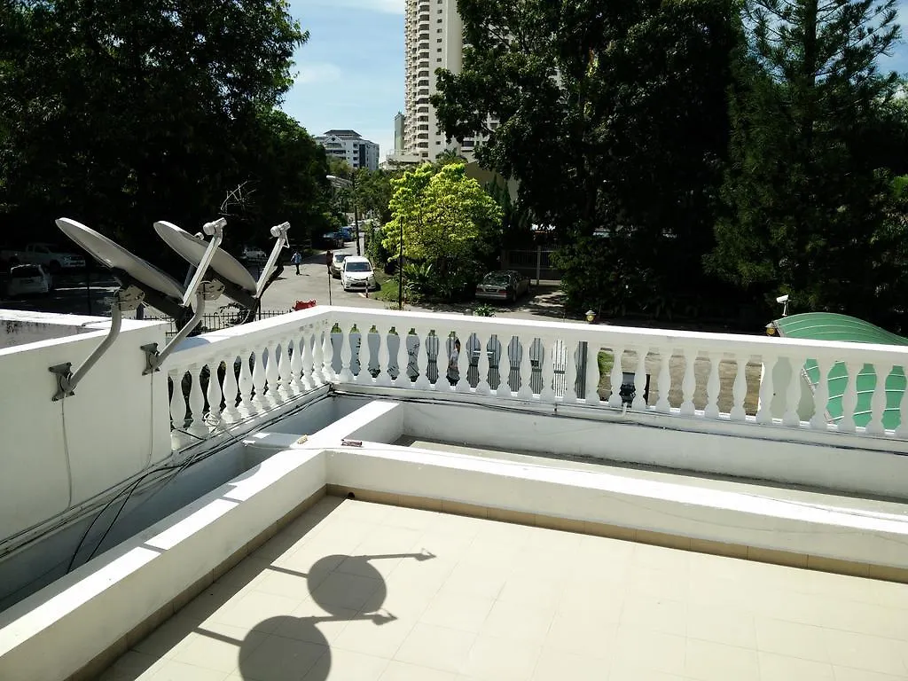 Suphan Gurney Homestay George Town